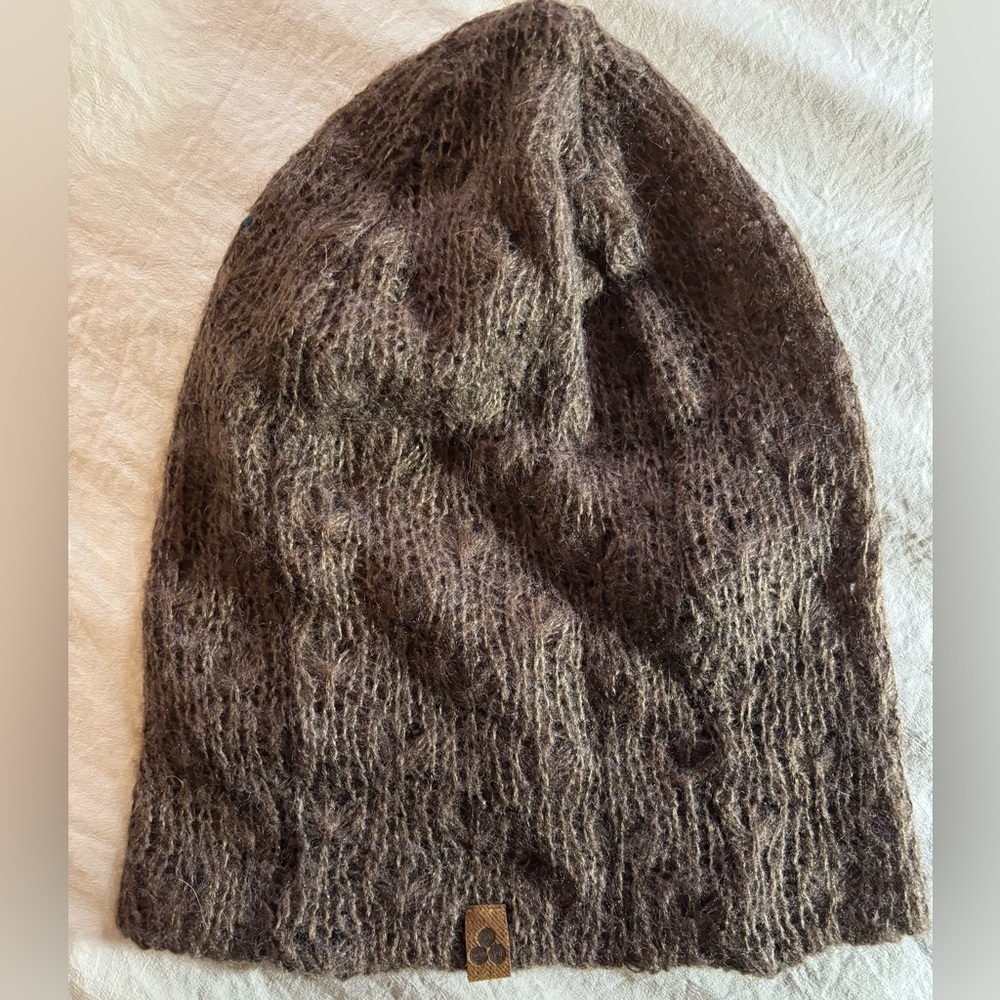 Lolo Handwoven Beanie! NWOT!